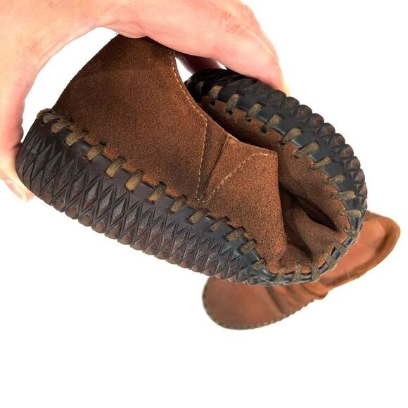 ANTELOPE Garner Suede Bendable Flats - Picture 2 of 9